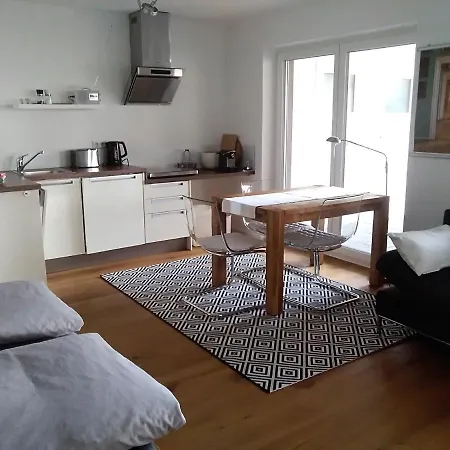 Im Weinbergweg 아파트 라벤스부르크
